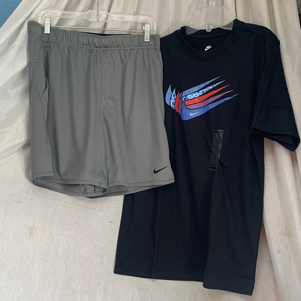 Nike Men’s Gray Athletic Shorts with Black Swoosh